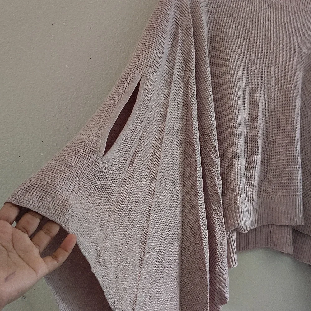 lululemon athletica Mauve Poncho Sweater Size Os - Picture 5 of 7